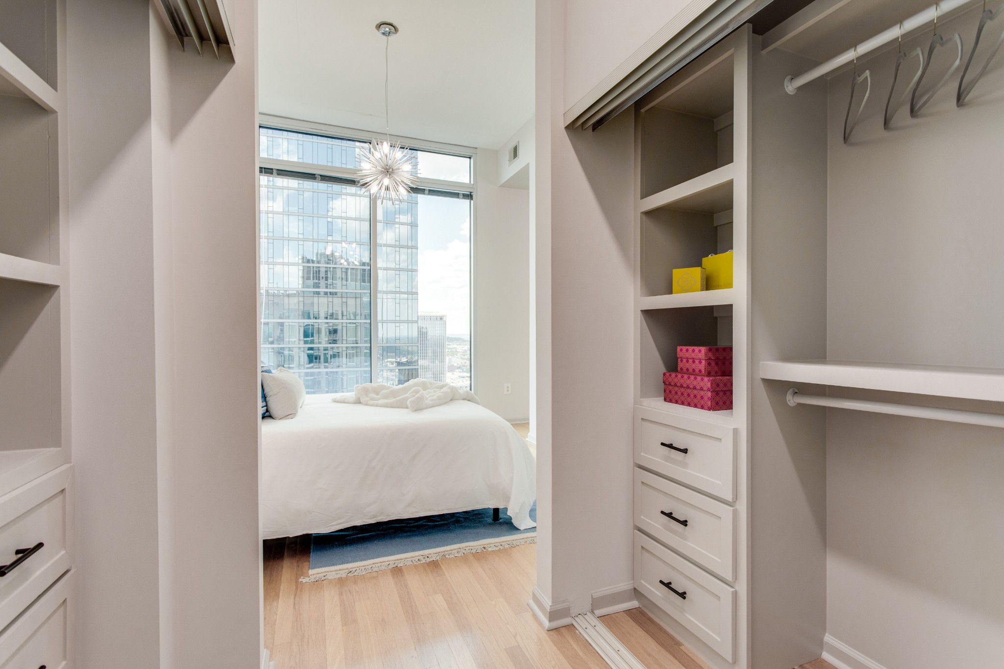 415 Church St Unit: 2904