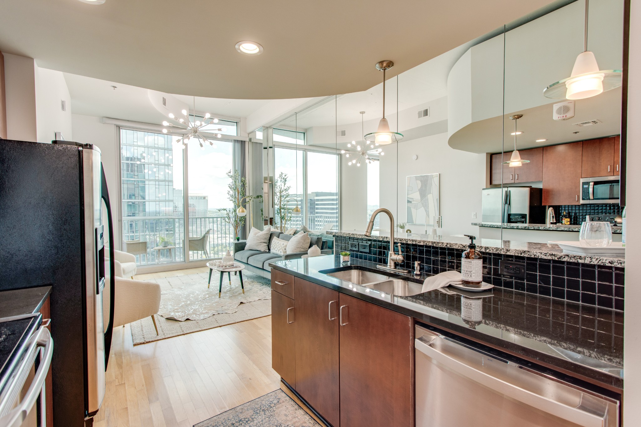 415 Church St Unit: 2904