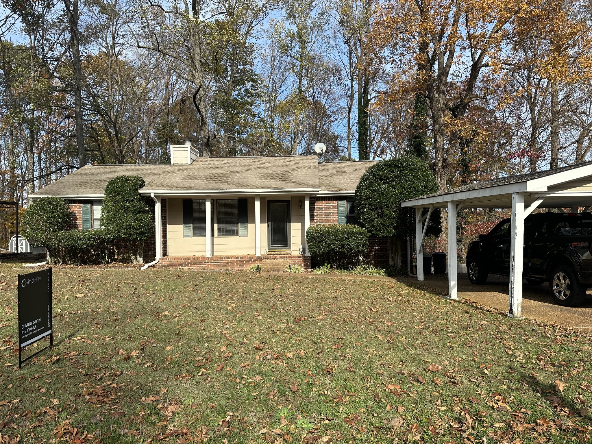 1607 Winding Way Dr