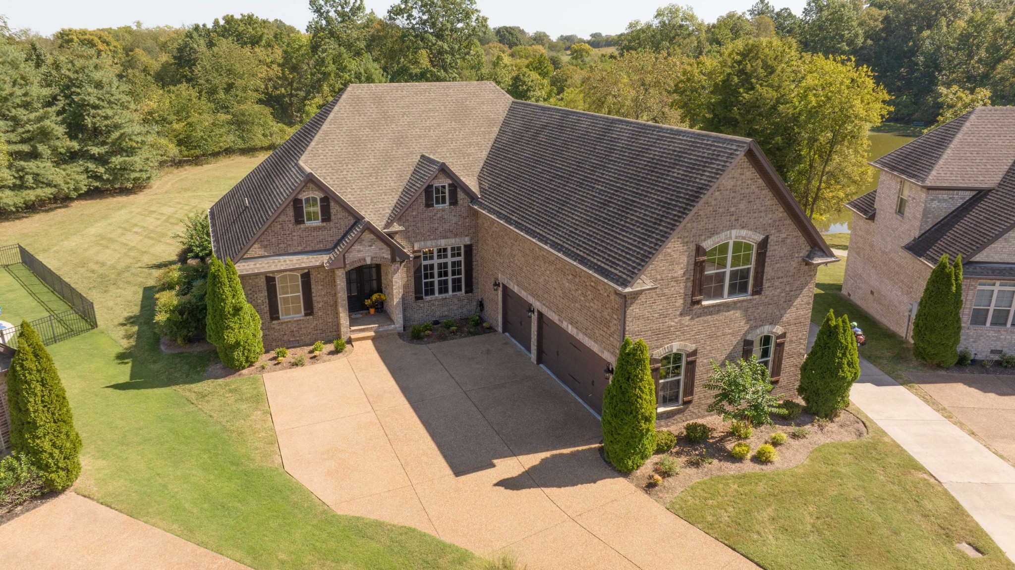 1038 Five Coves Trce