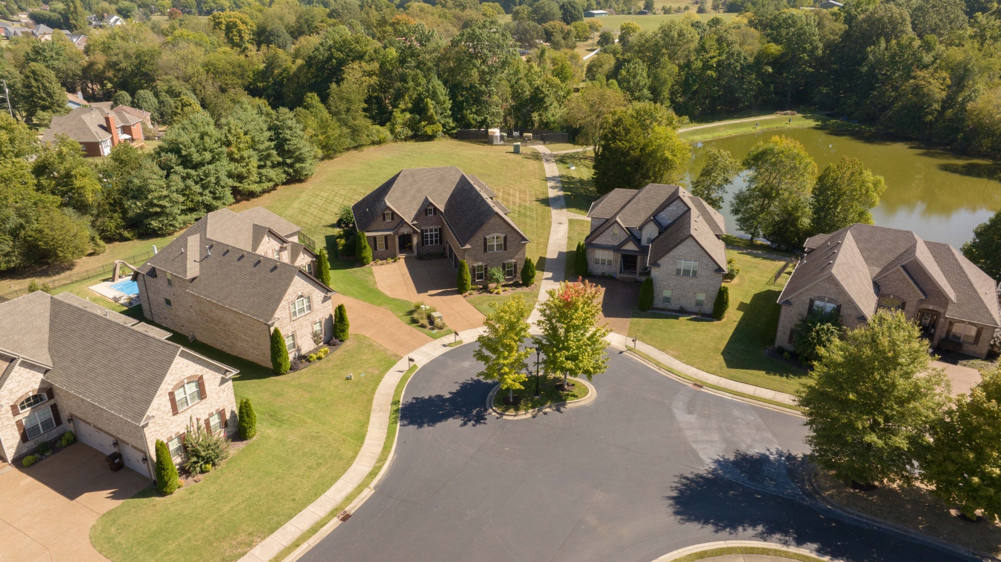 1038 Five Coves Trce