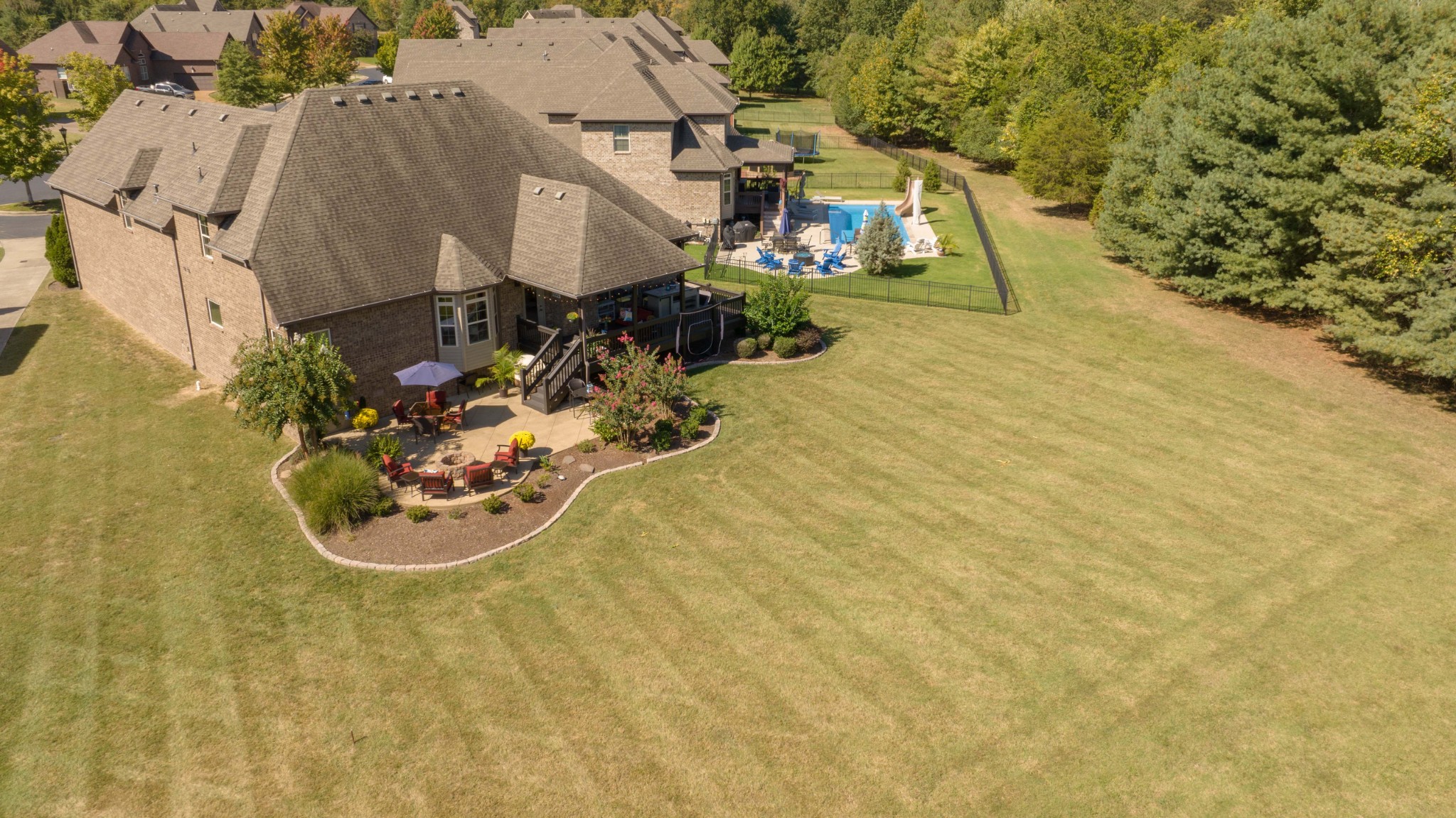 1038 Five Coves Trce