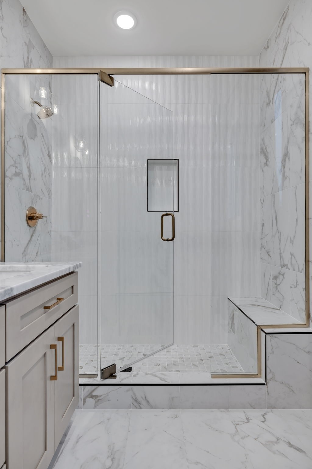 1102 Buchanan St Unit: A