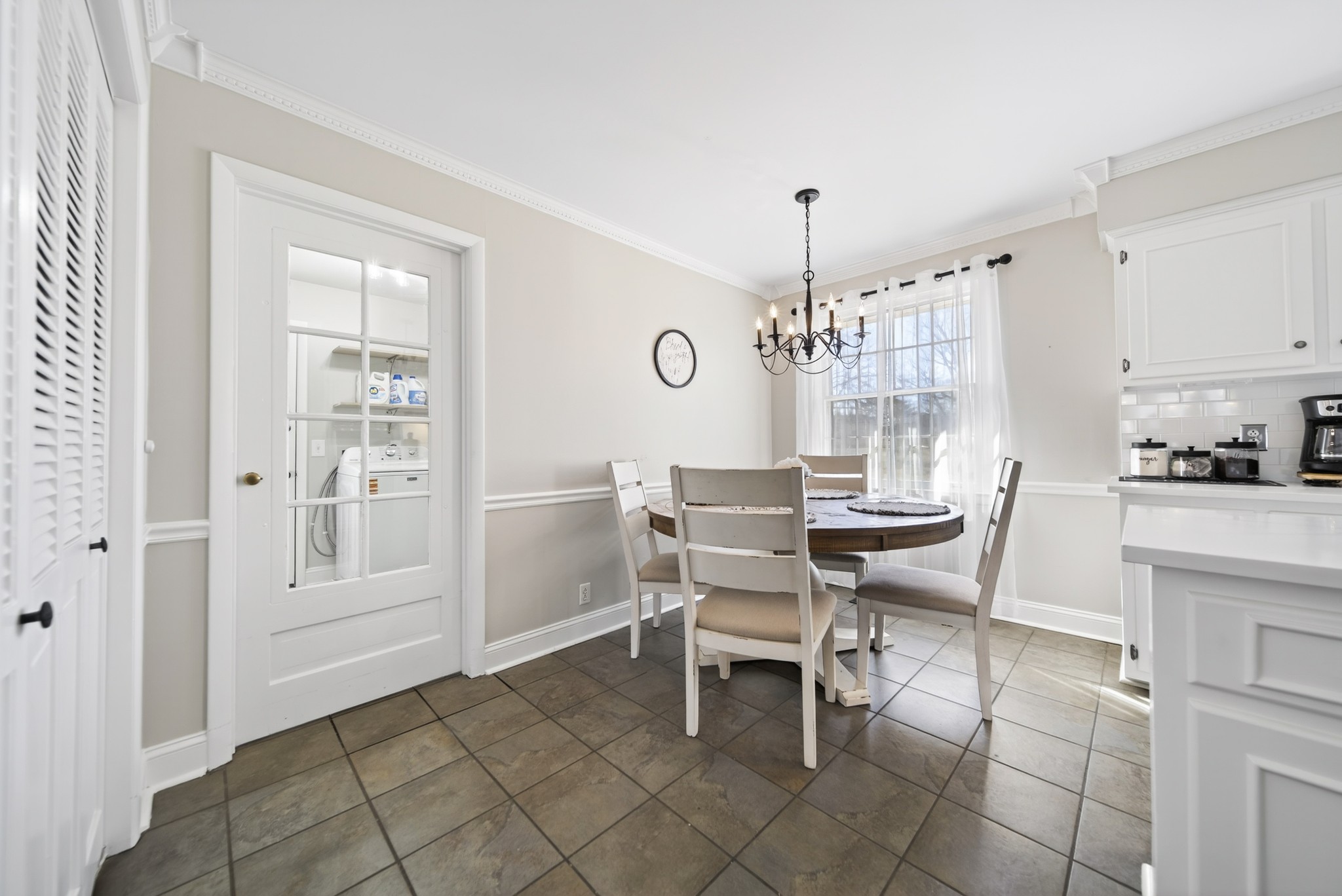 116 Lake Vista Dr