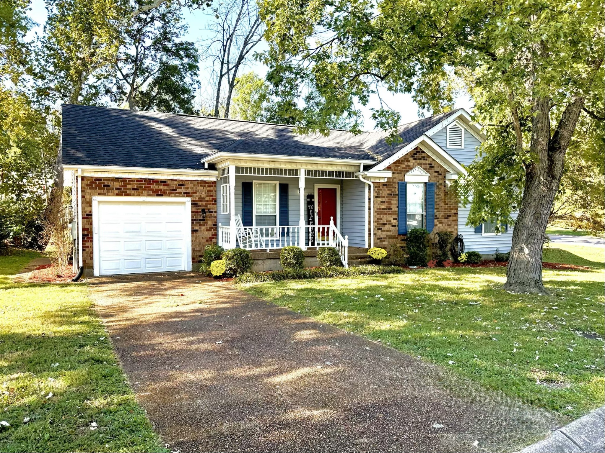 101 Heathcote Ct