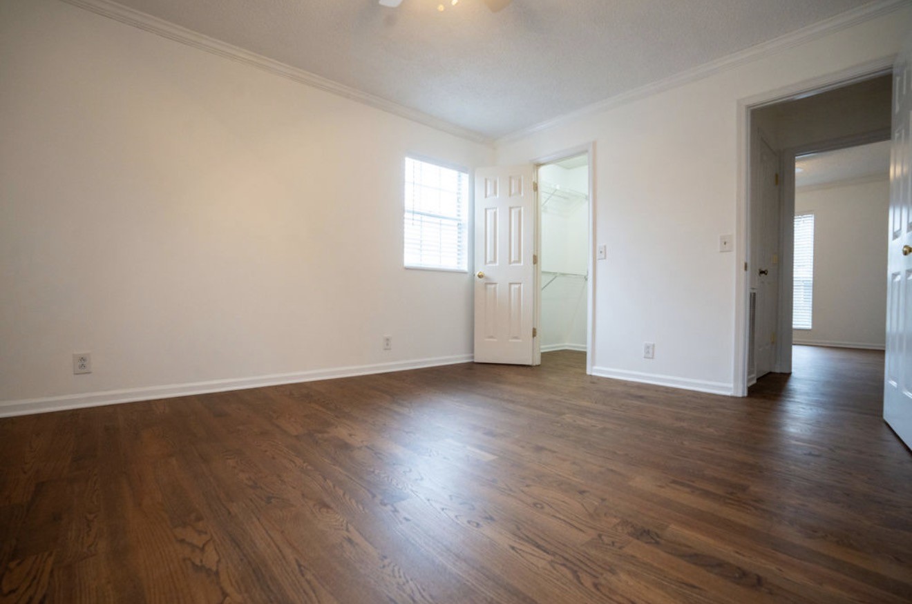 101 Heathcote Ct