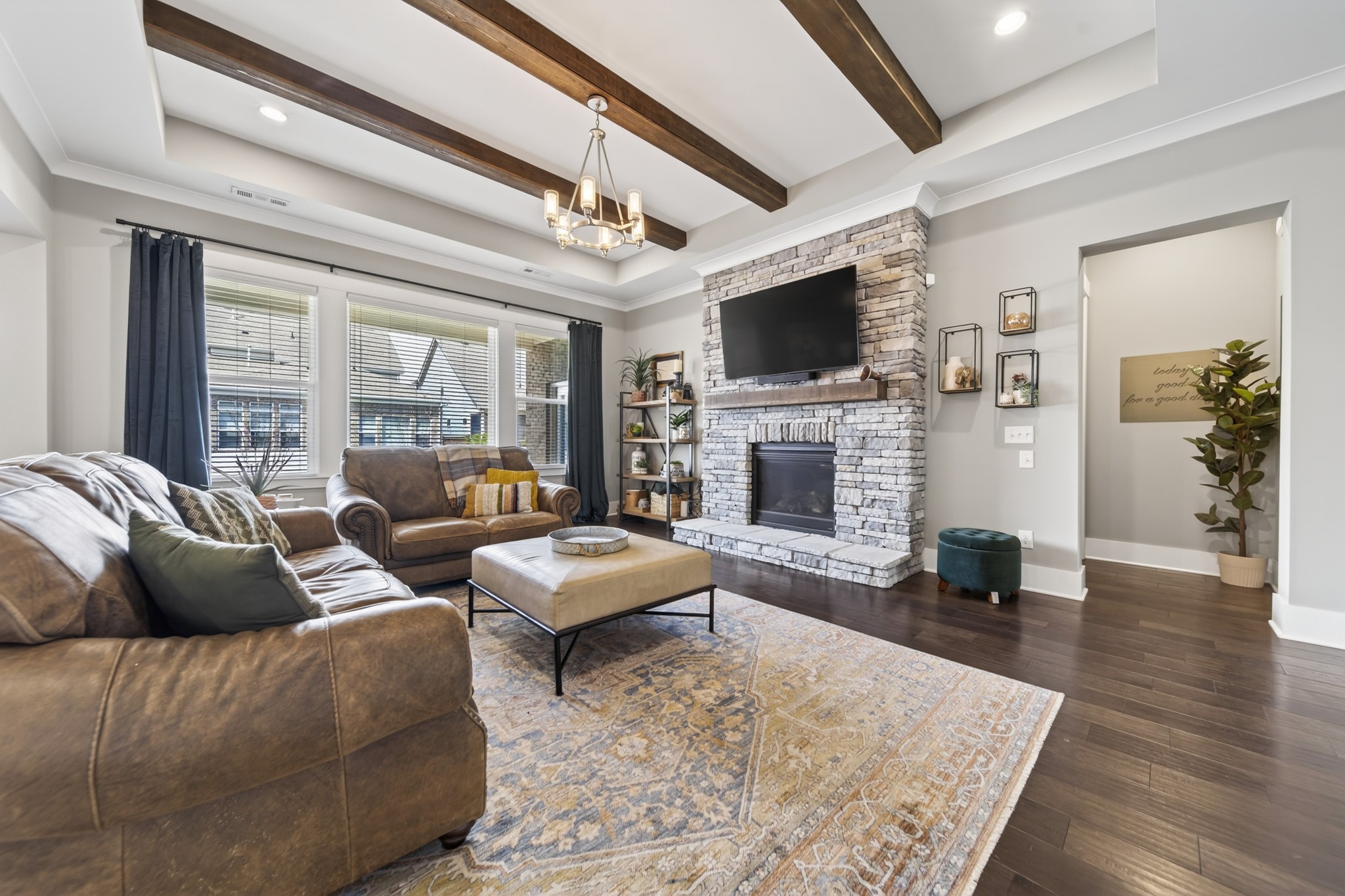 135 Ashington Cir