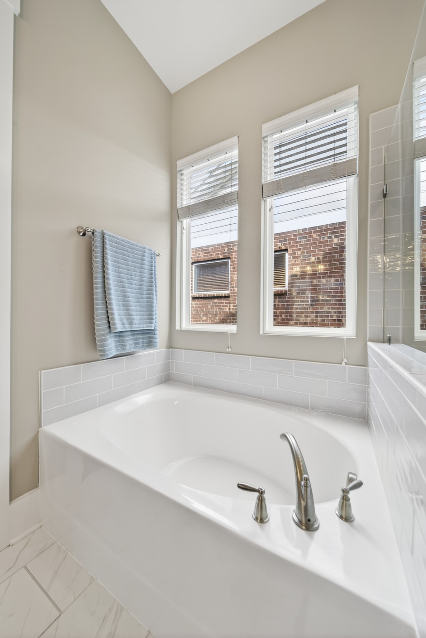 135 Ashington Cir