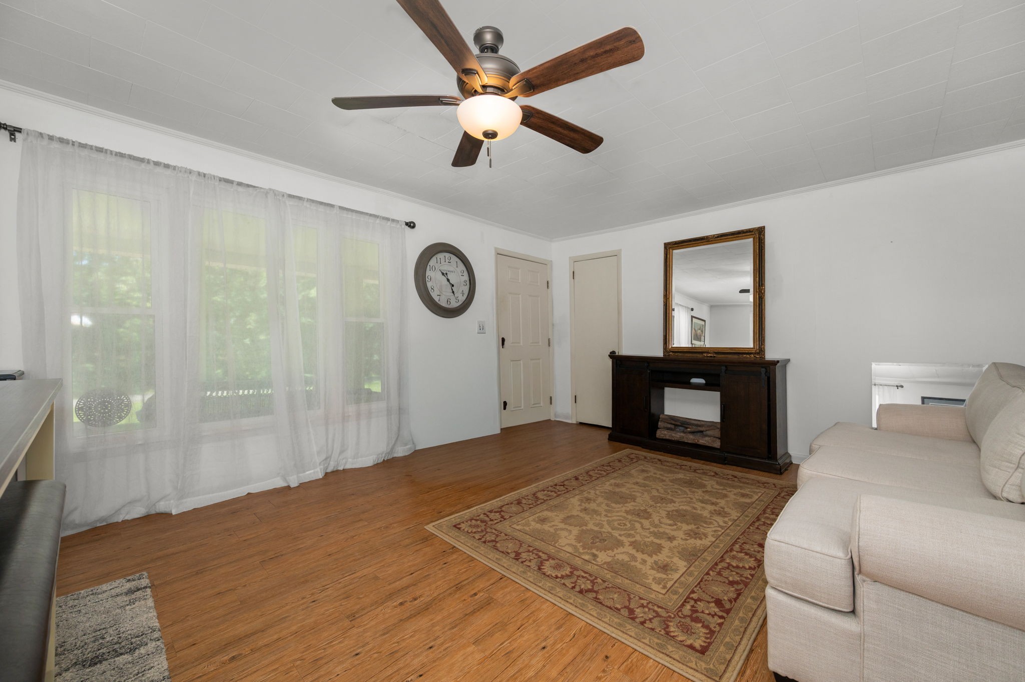 3471 Honey Run Rd