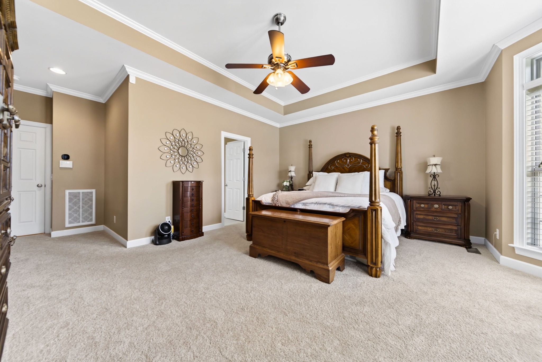 105 Beacon Light Cv