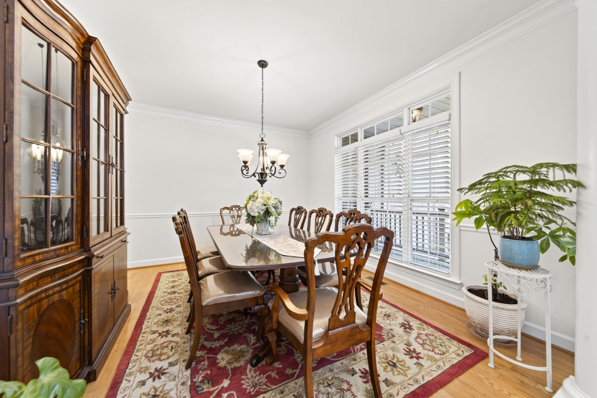 105 Beacon Light Cv
