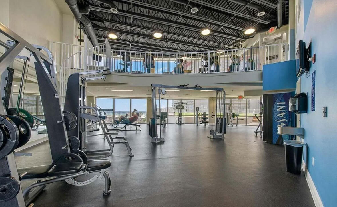 9860 S Thomas Drive, UNIT 1317