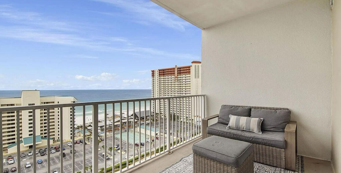 9860 S Thomas Drive, UNIT 1317