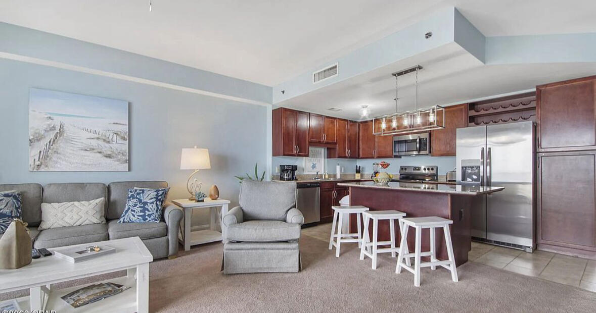 9860 S Thomas Drive, UNIT 1317