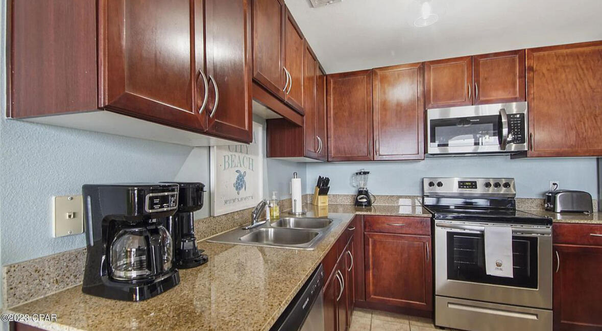 9860 S Thomas Drive, UNIT 1317