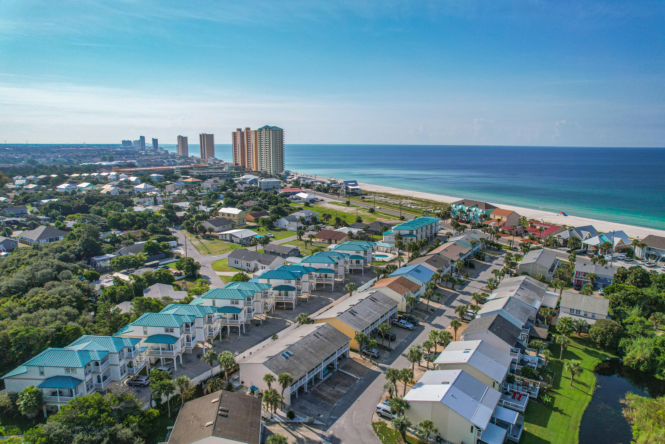 22 Chateau Road