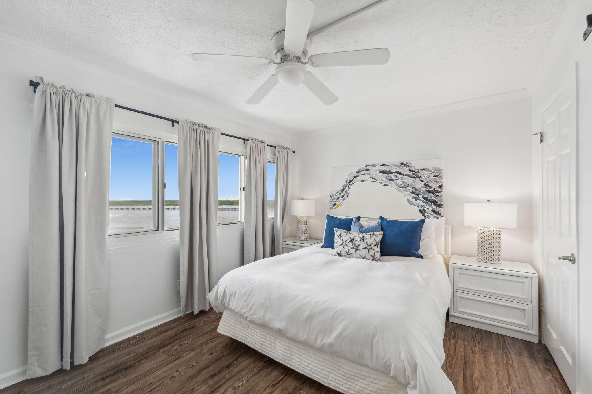 23223 Front Beach Road # 902