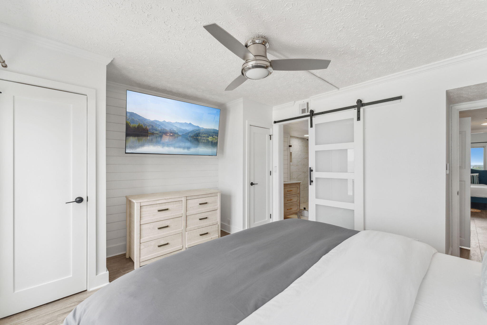 23223 Front Beach Road # 902