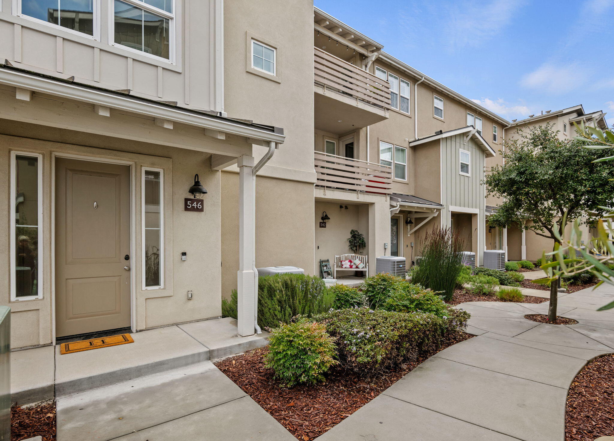 546 Covelo Lane