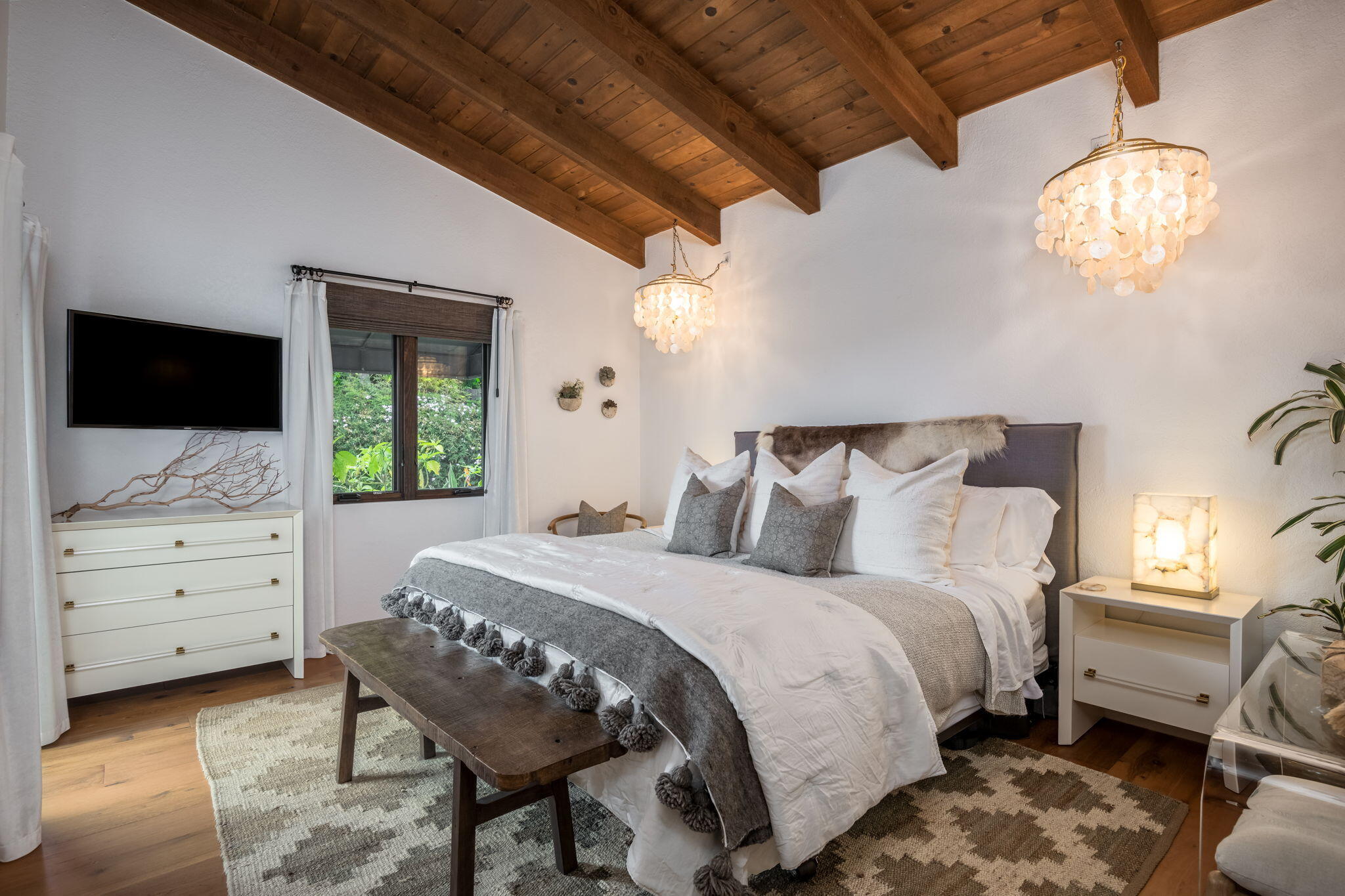 1426 Mountain View Road