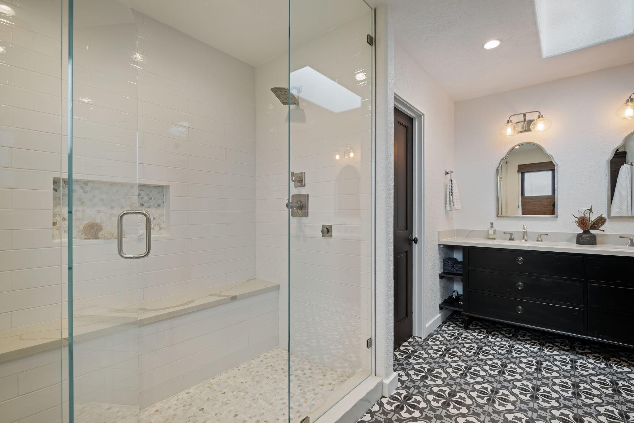 1426 Mountain View Road