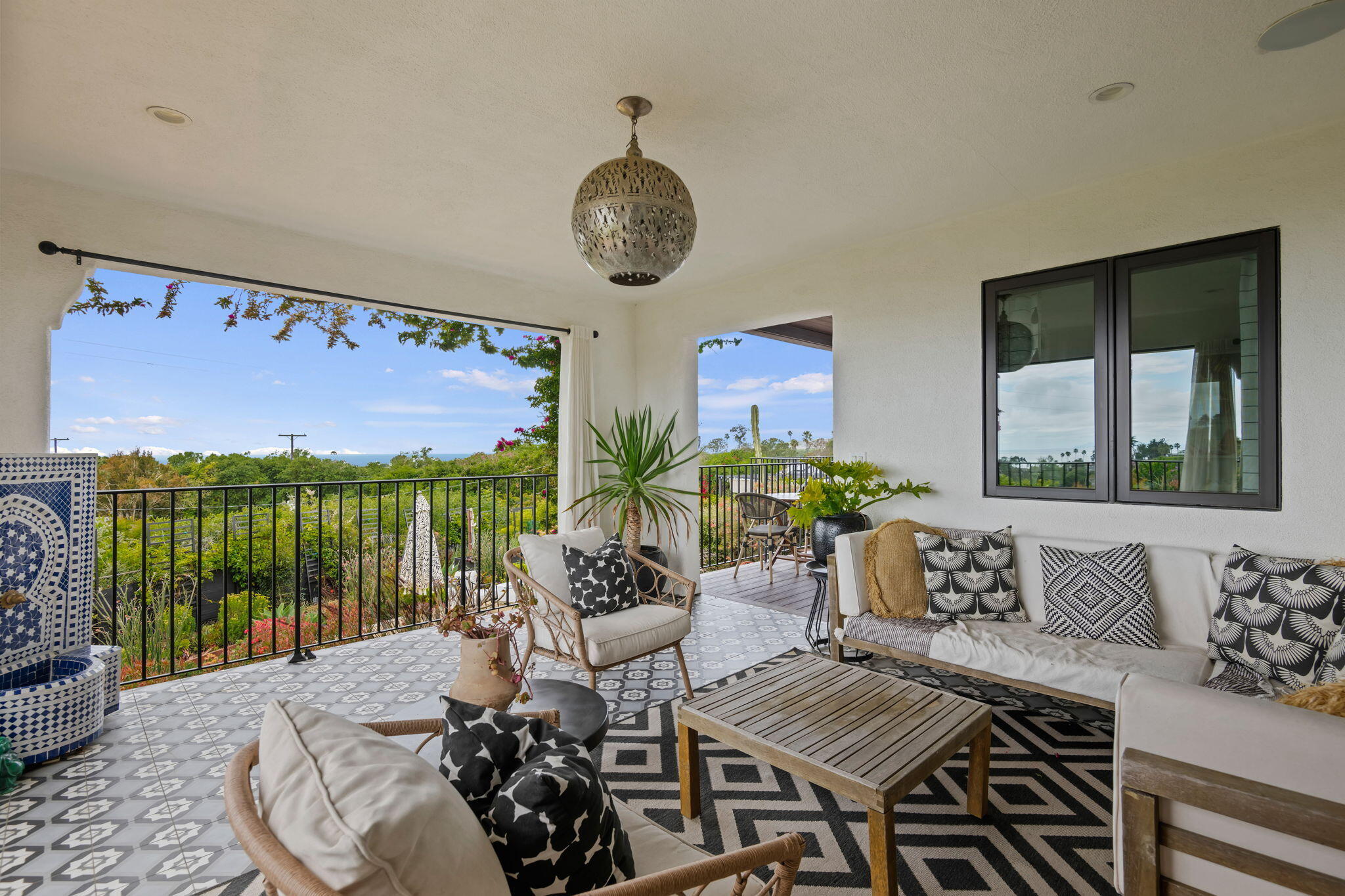 1426 Mountain View Road