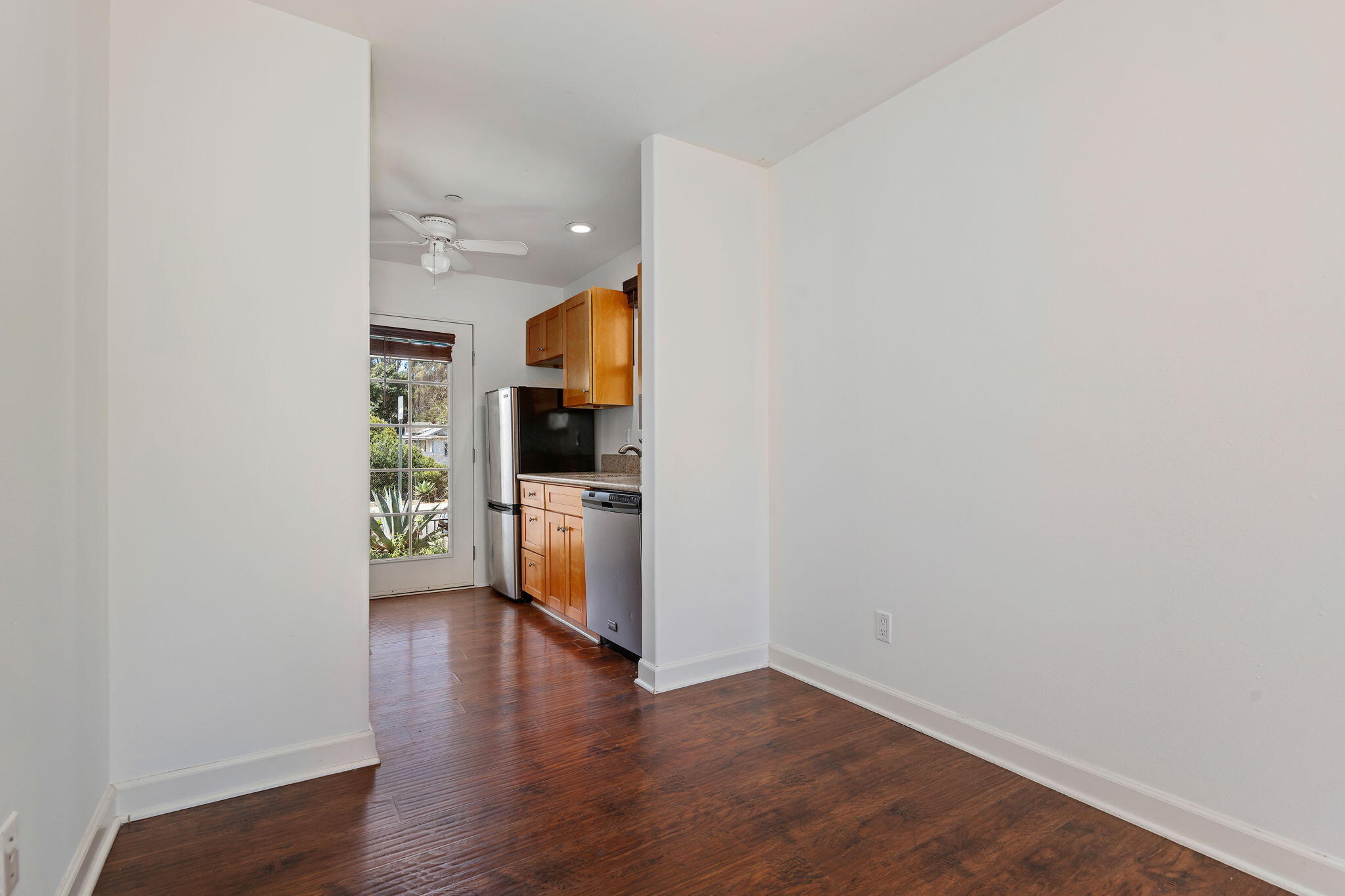 330 W Canon Perdido Street