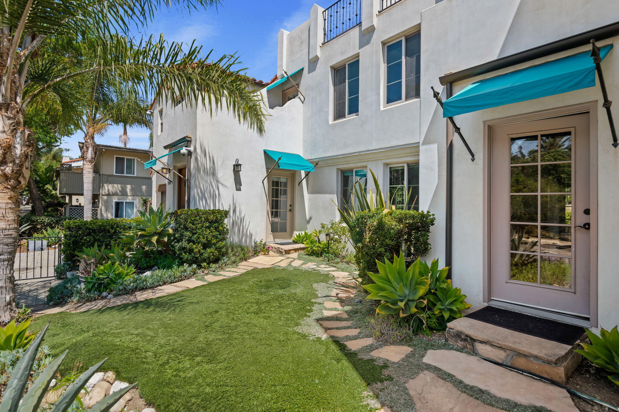 330 W Canon Perdido Street