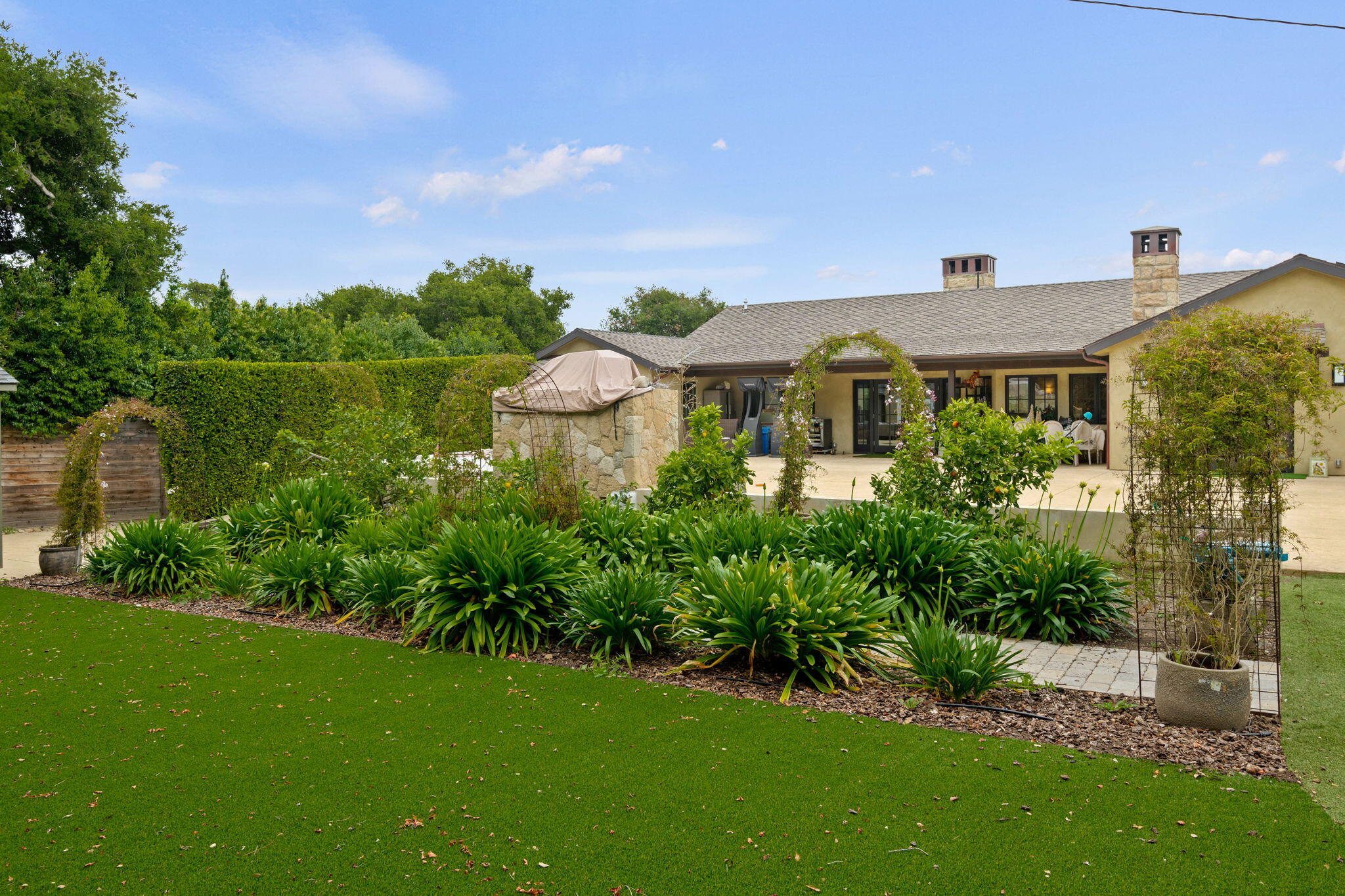 1350 Santa Clara Way