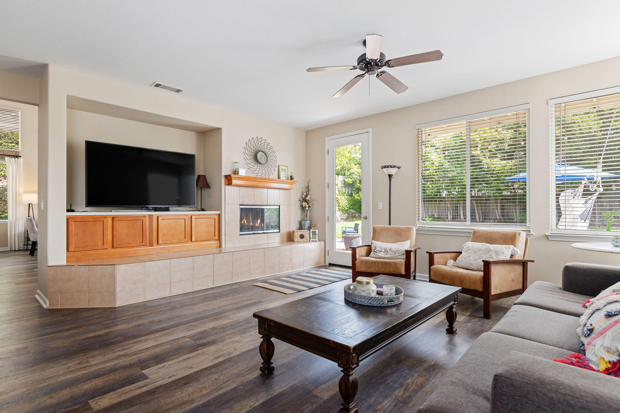 526 Cliffrose Lane