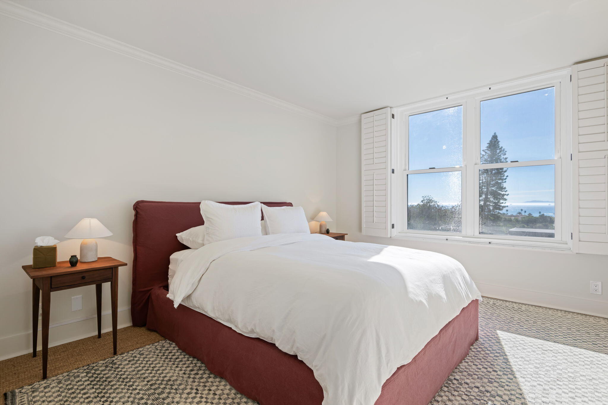 1220 Coast Village Road 308