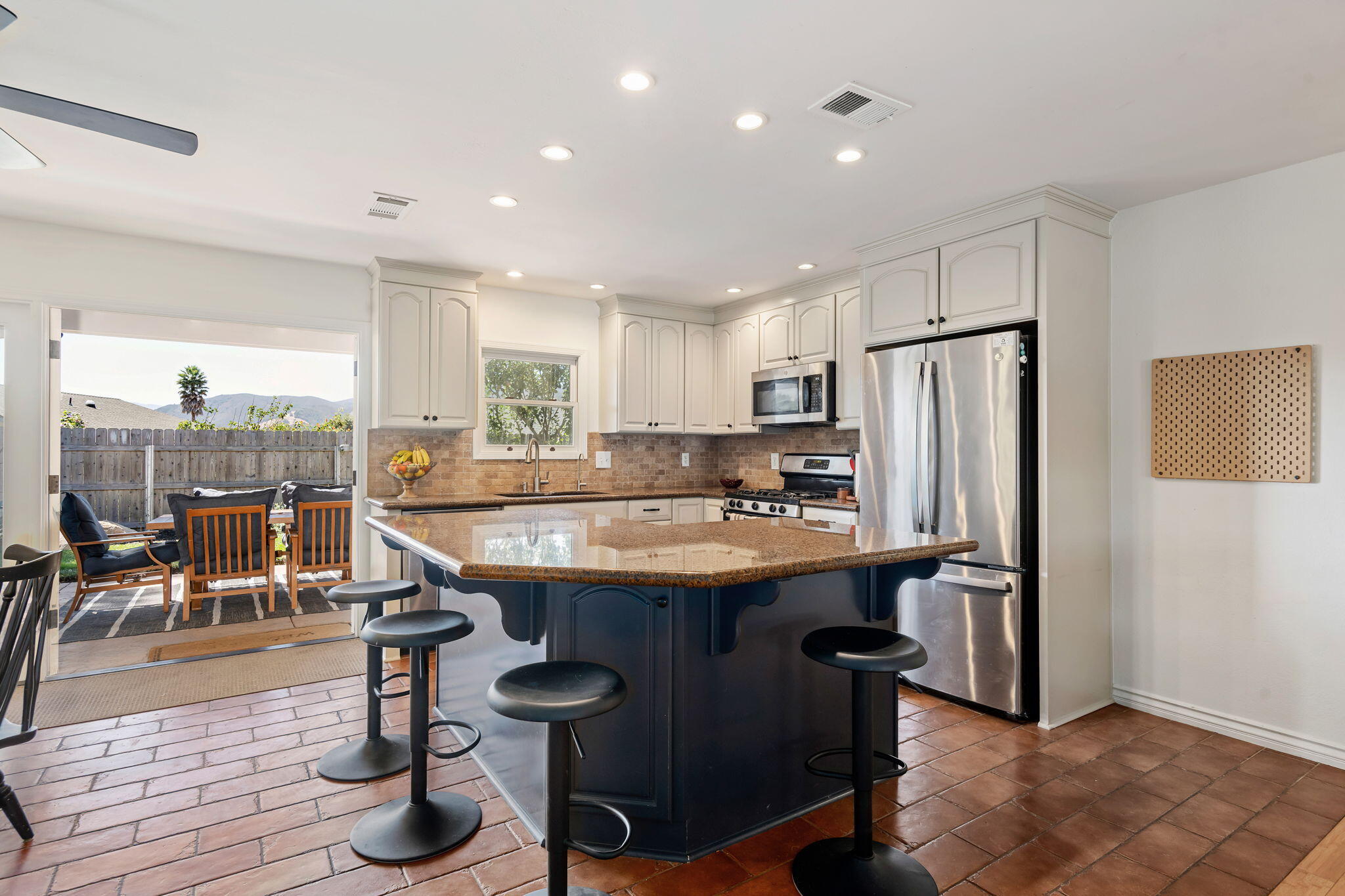 160 2nd Street