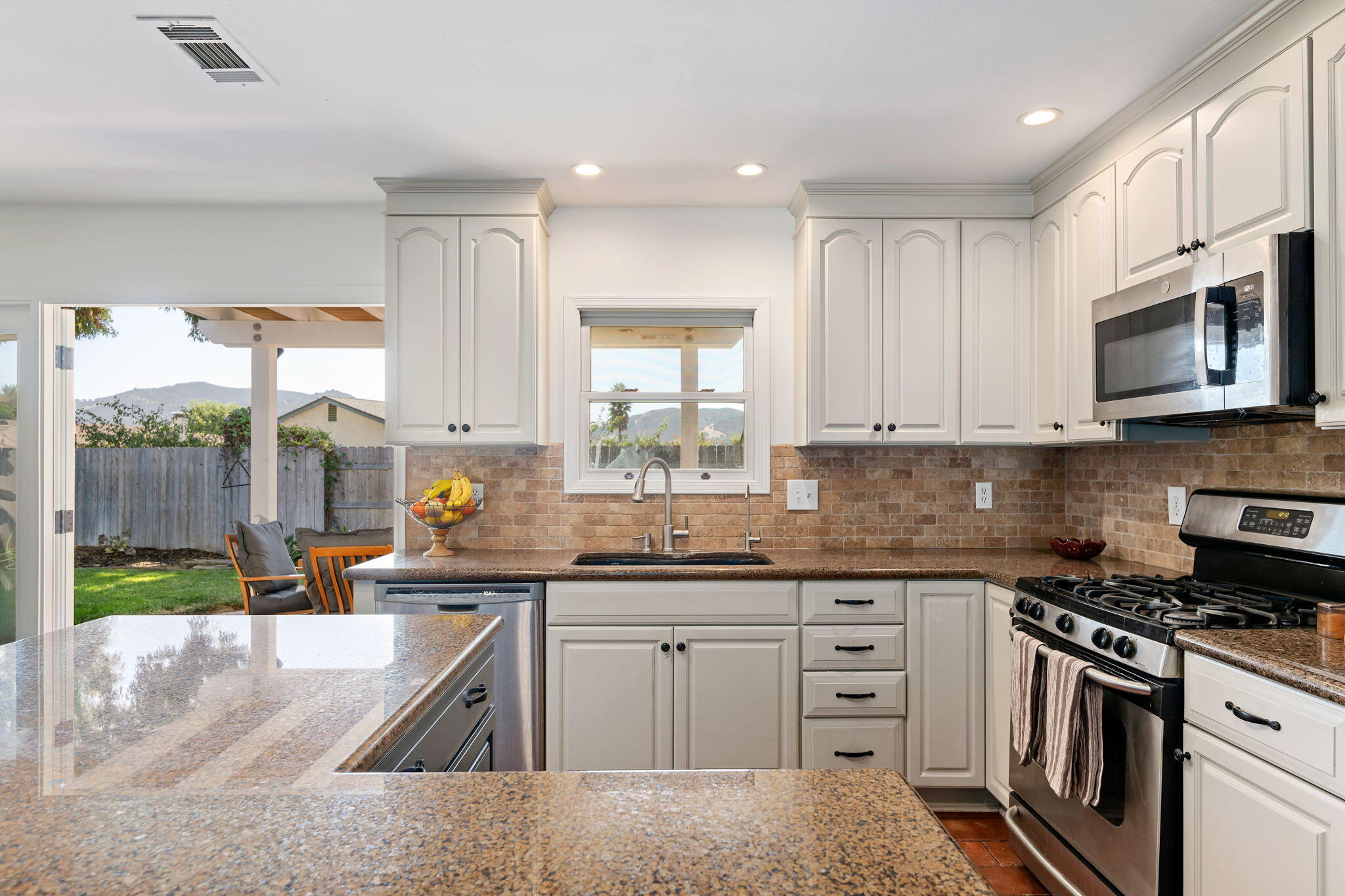 160 2nd Street
