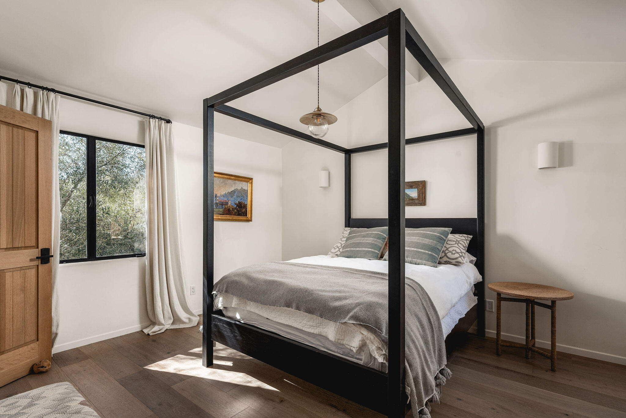 433 Paseo Del Descanso