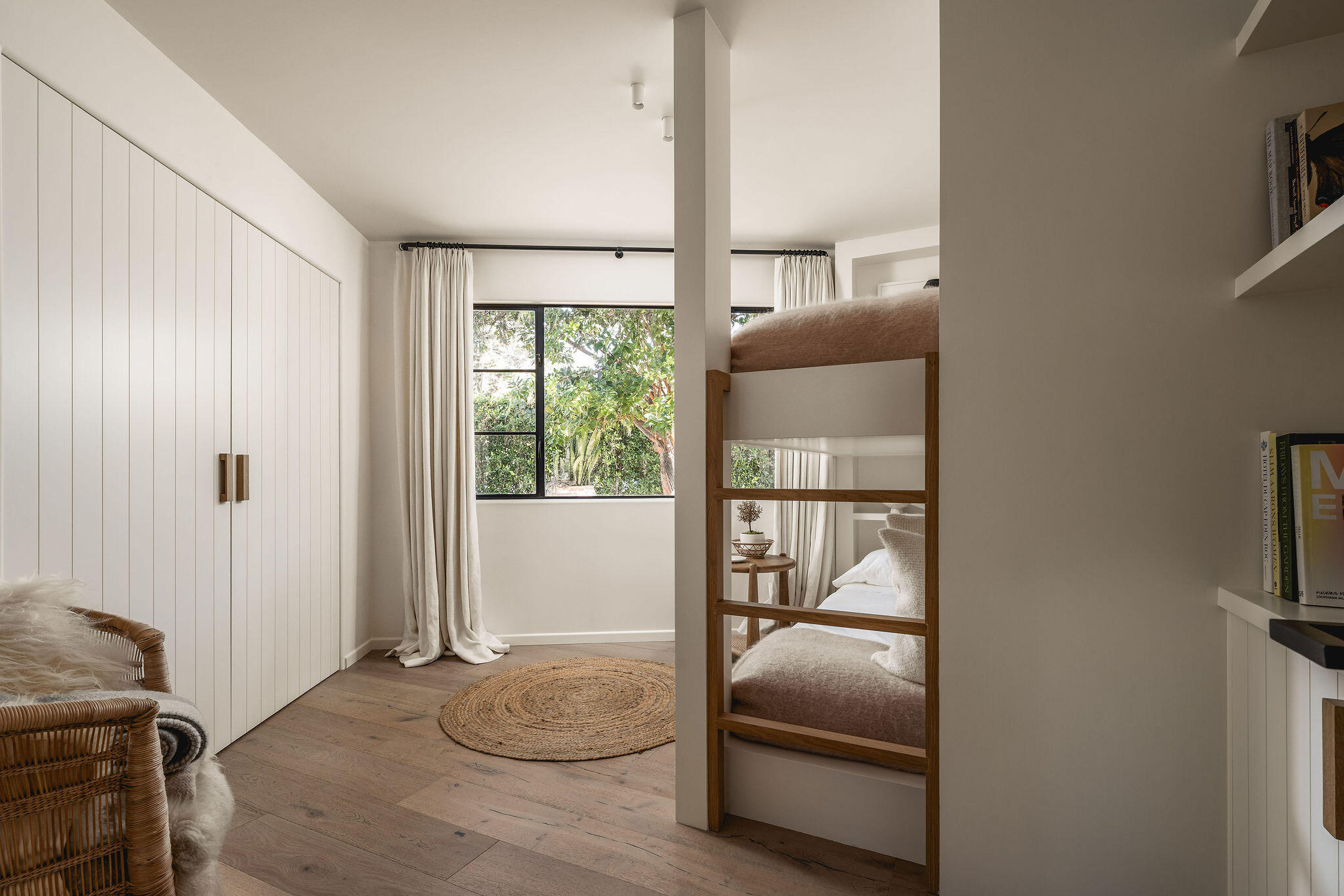 433 Paseo Del Descanso