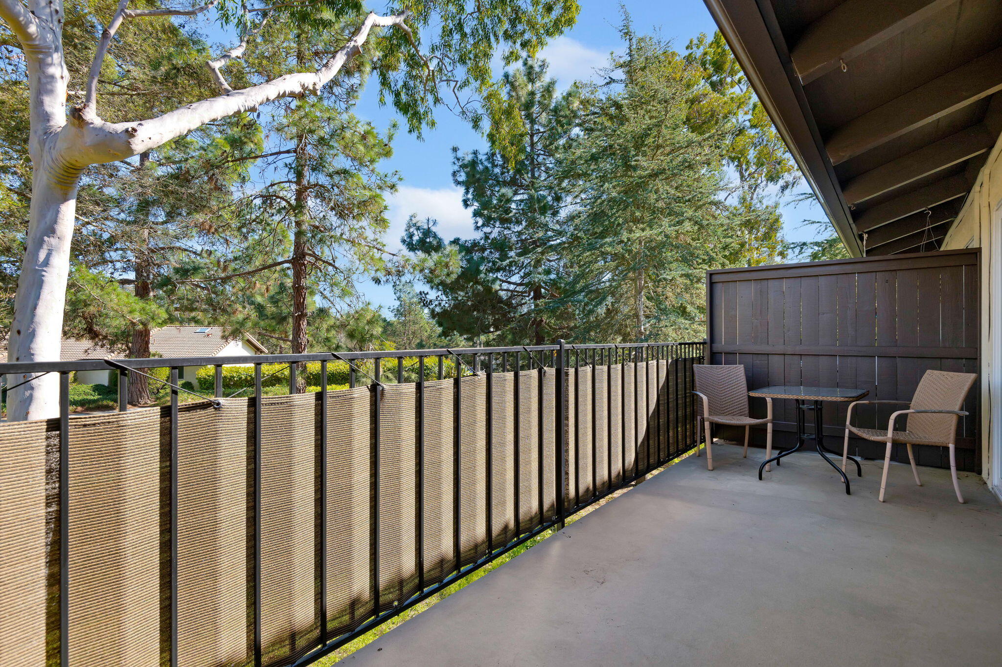 946 Miramonte Drive Apt 3