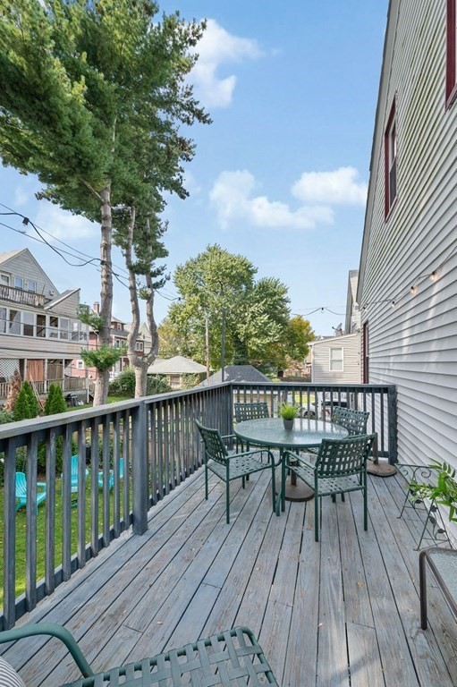 28 Fletcher St Unit: 3