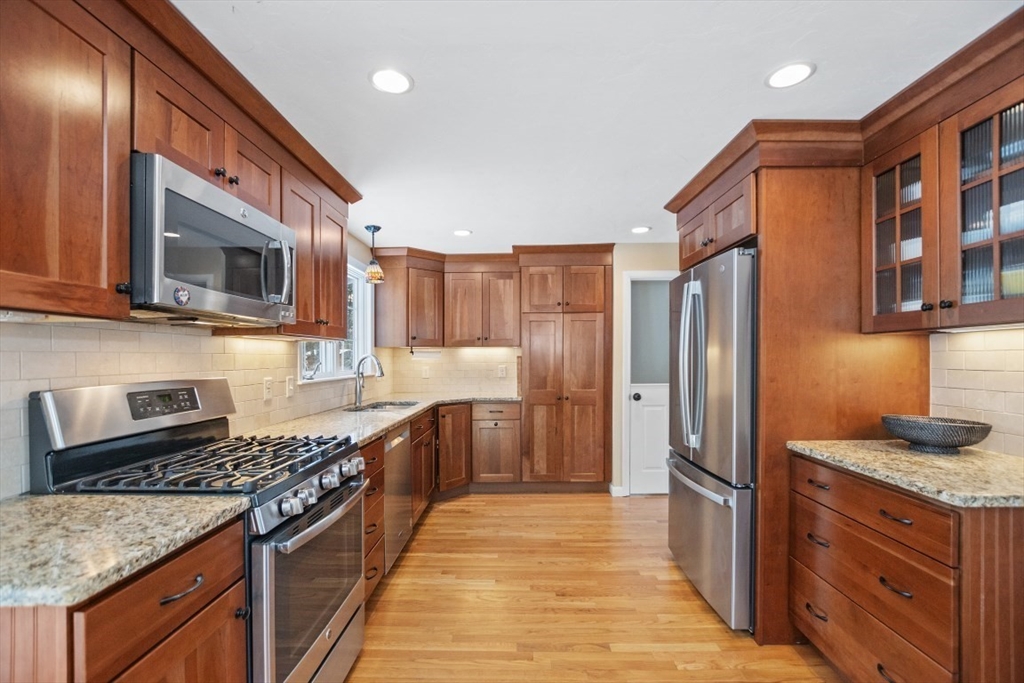 11 Magnolia Rd