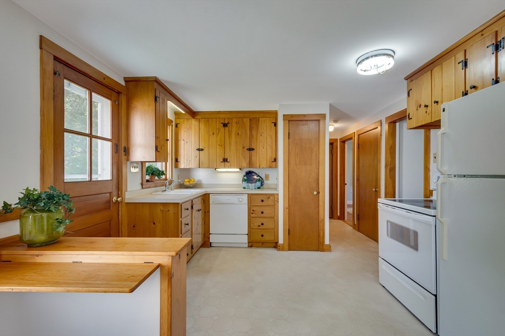 276 Cambridge Turnpike