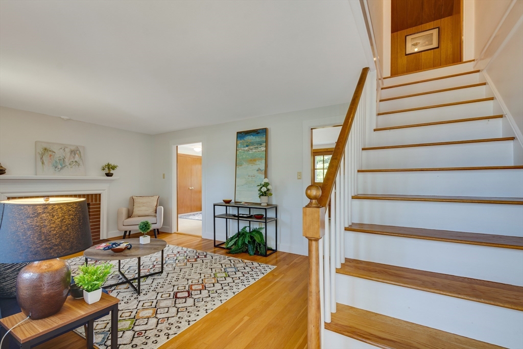 276 Cambridge Turnpike