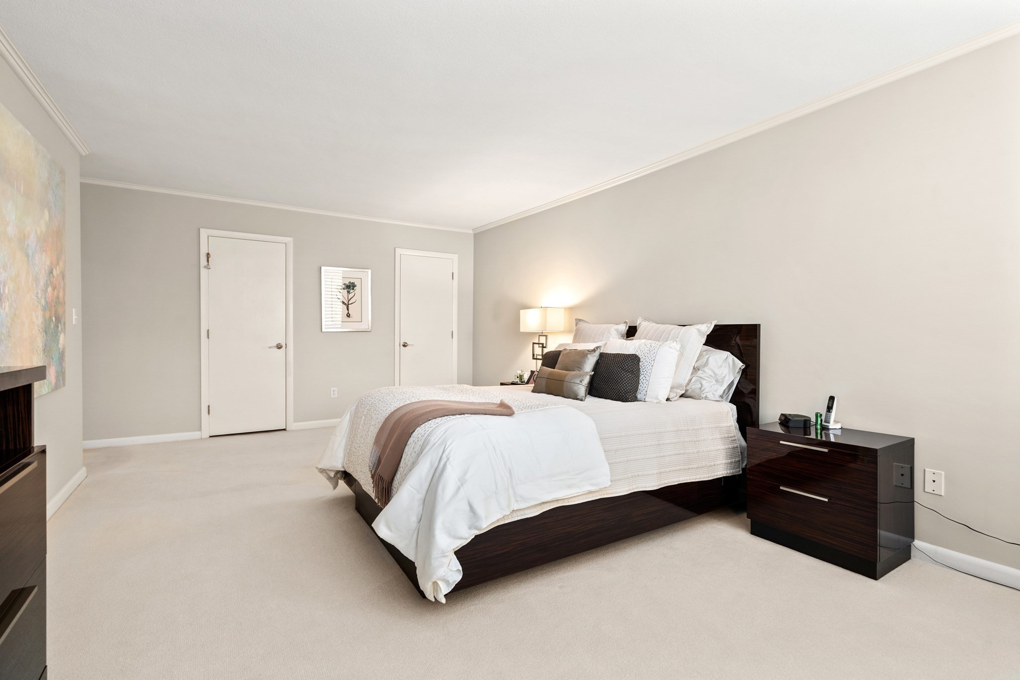 20 Hammond Pond Pkwy # 504