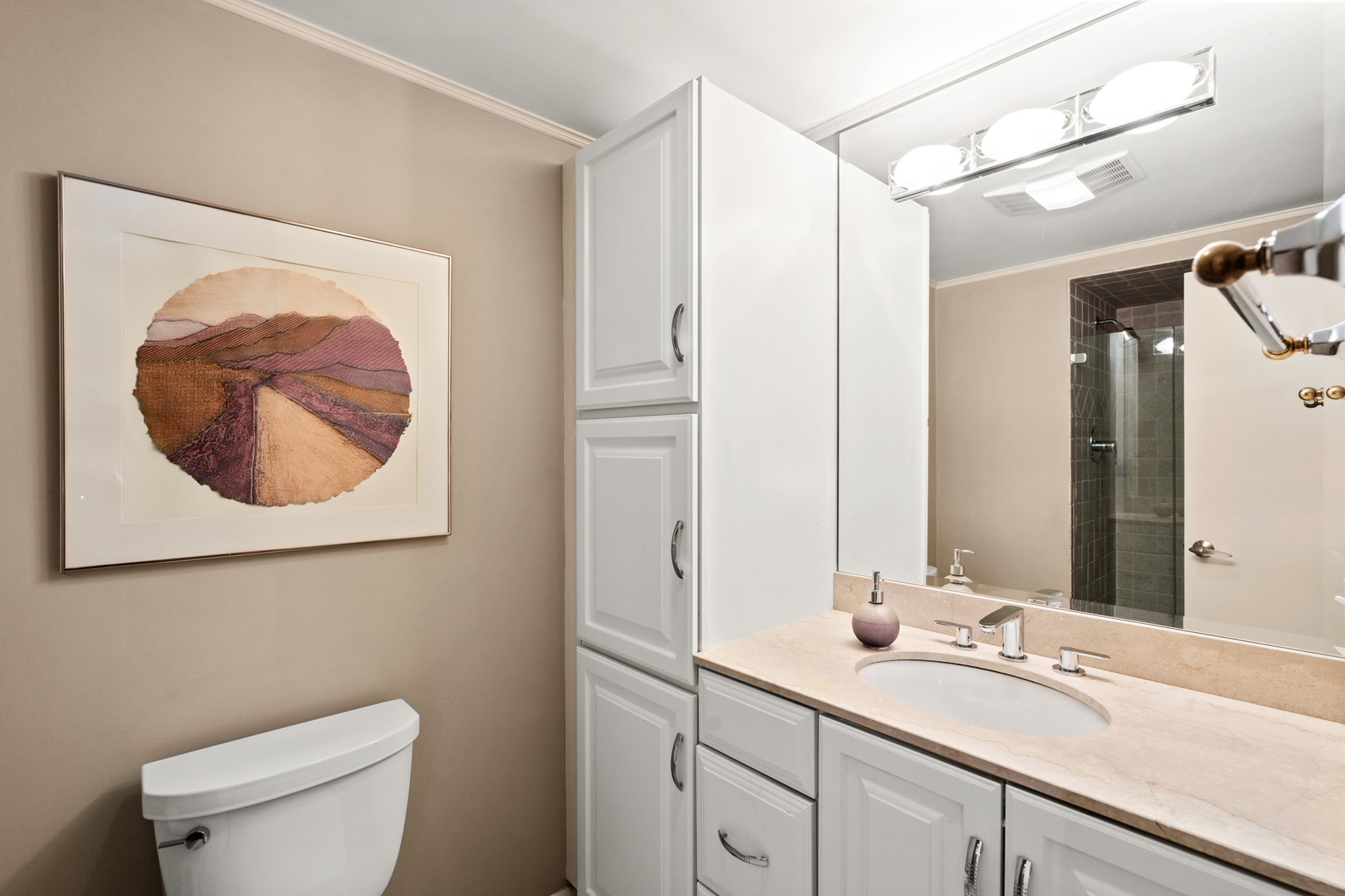 20 Hammond Pond Pkwy # 504