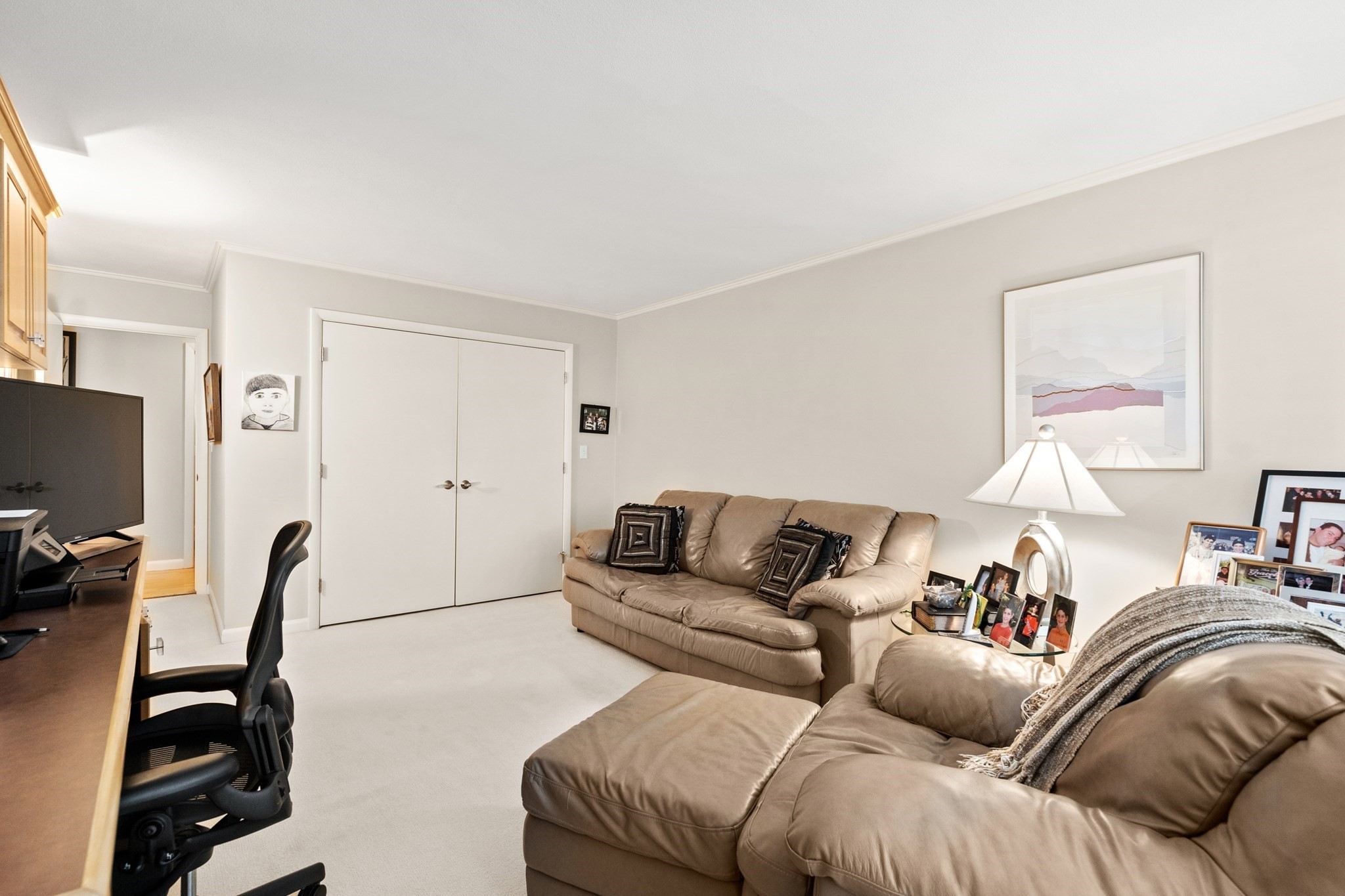 20 Hammond Pond Parkway # 504