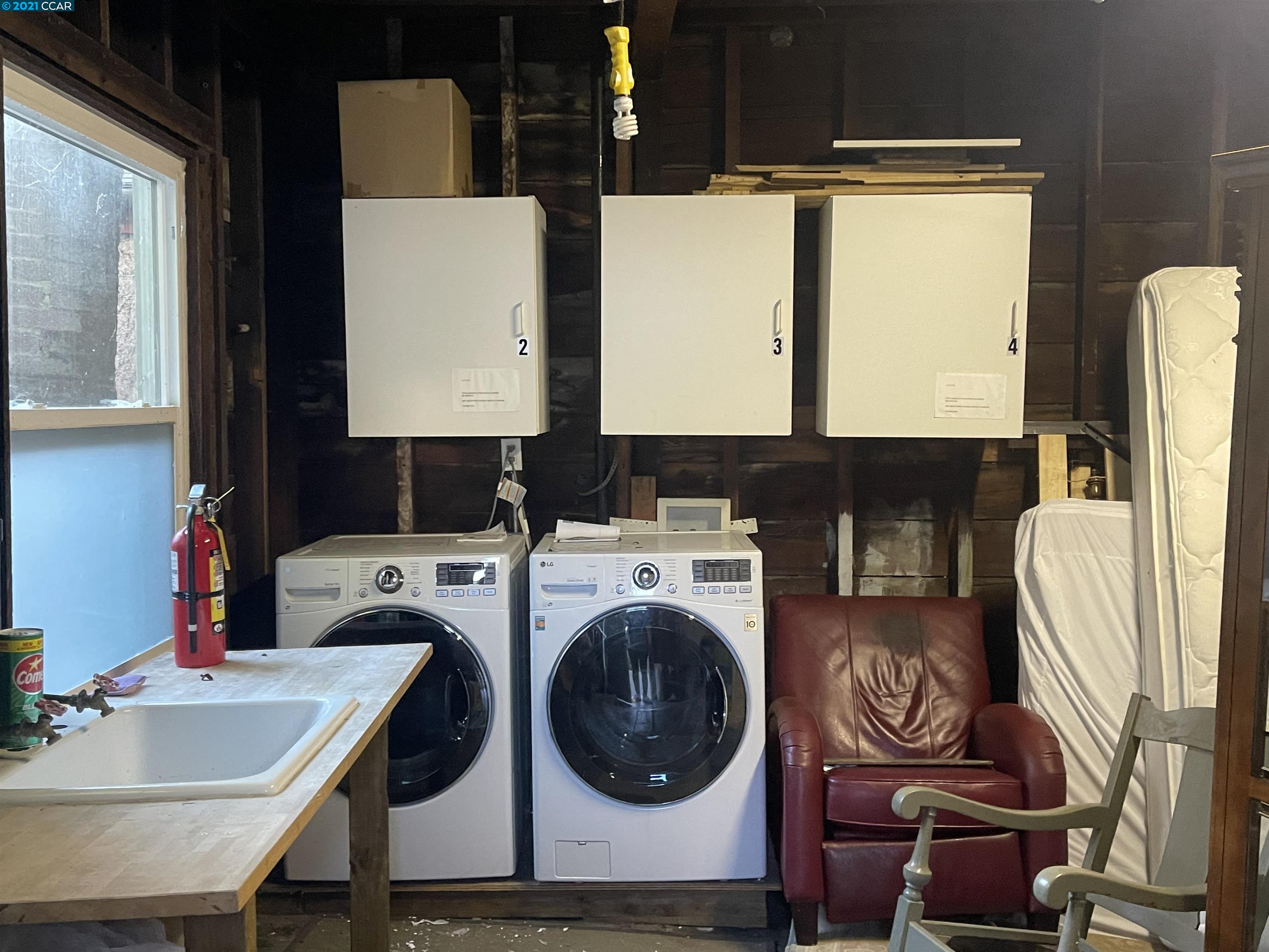 3050 College Ave Unit: 4