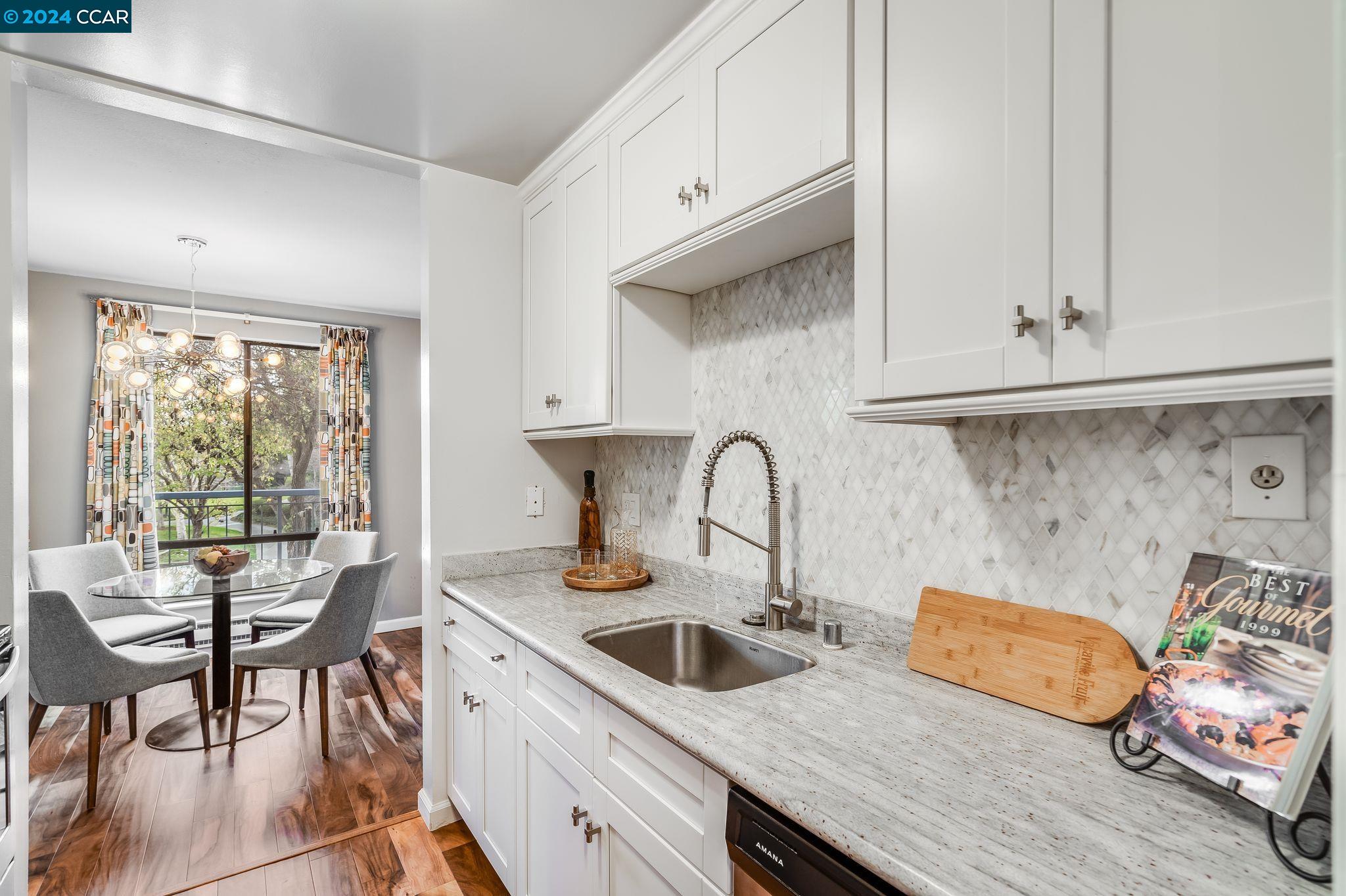 5 Commodore Dr Unit: B202