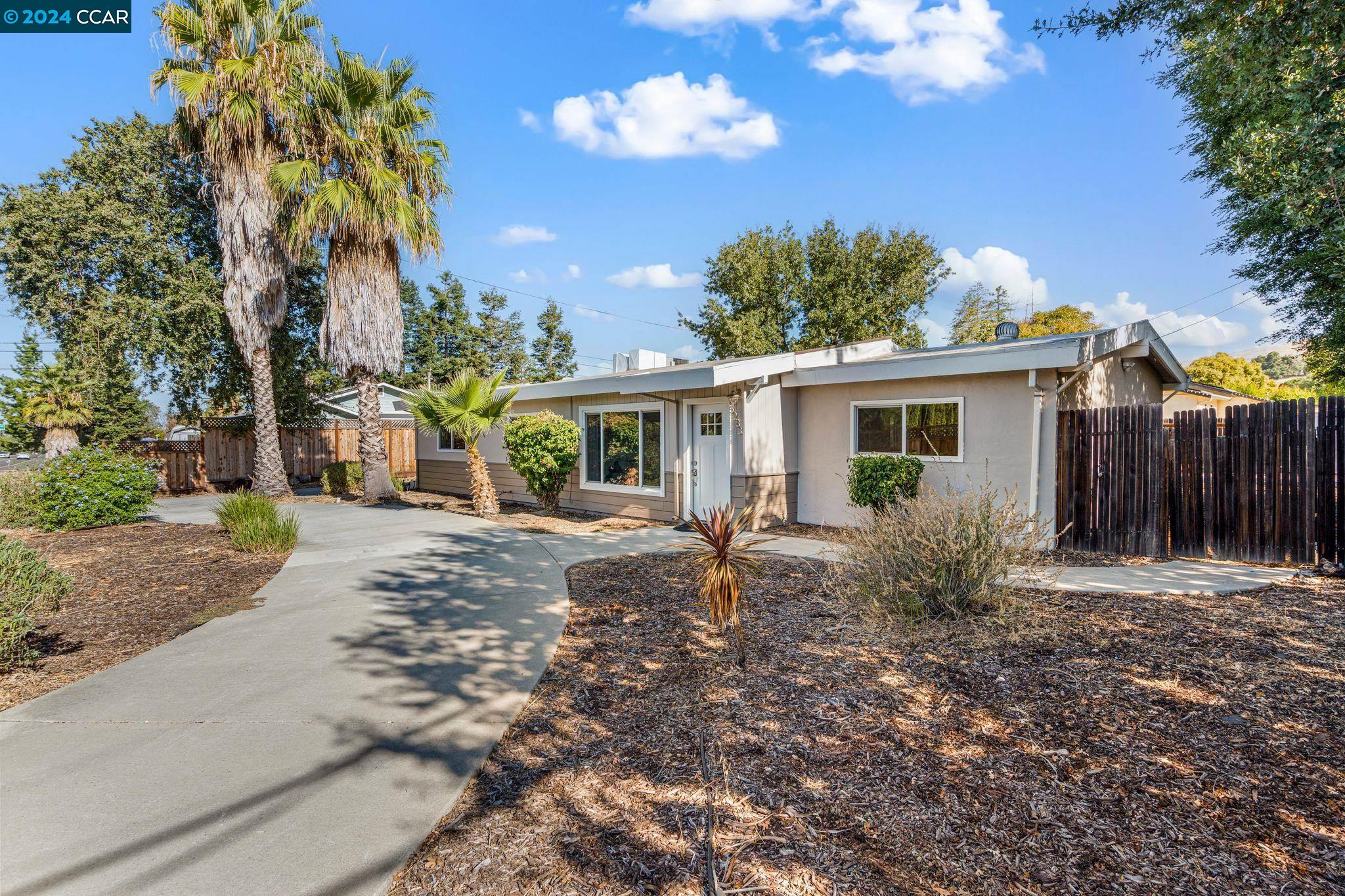 5283 Concord Blvd