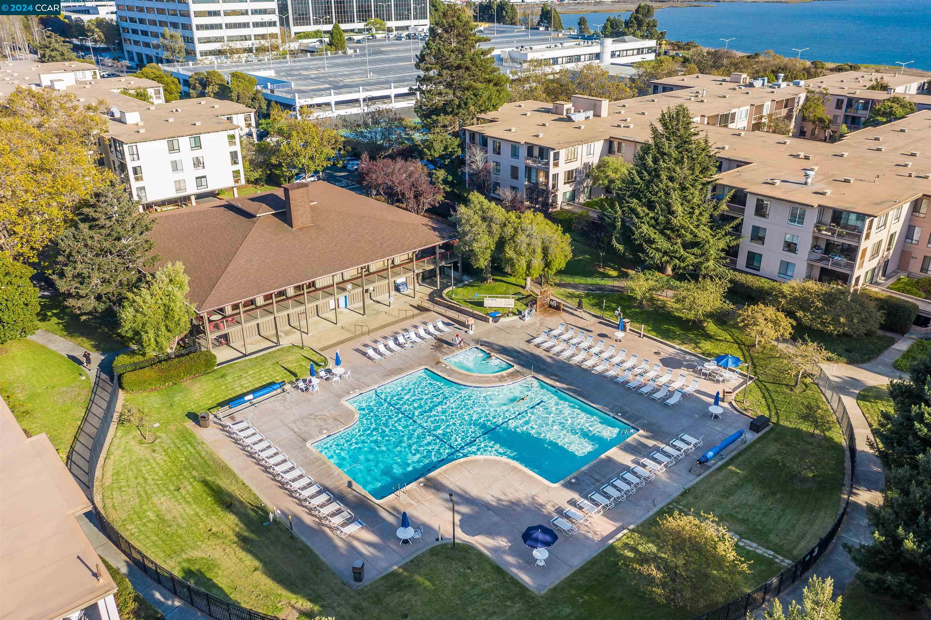 6 Commodore Dr # C236