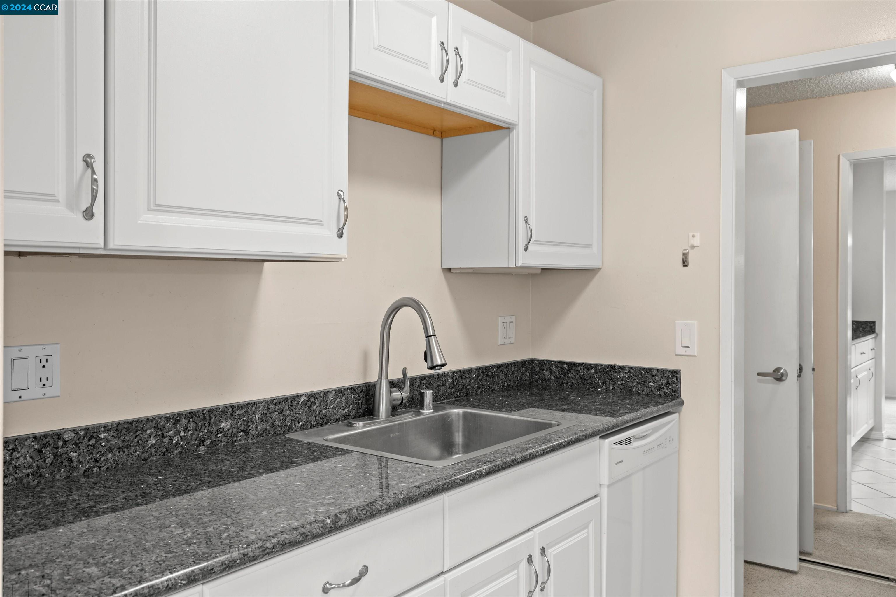 6 Commodore Dr # C236