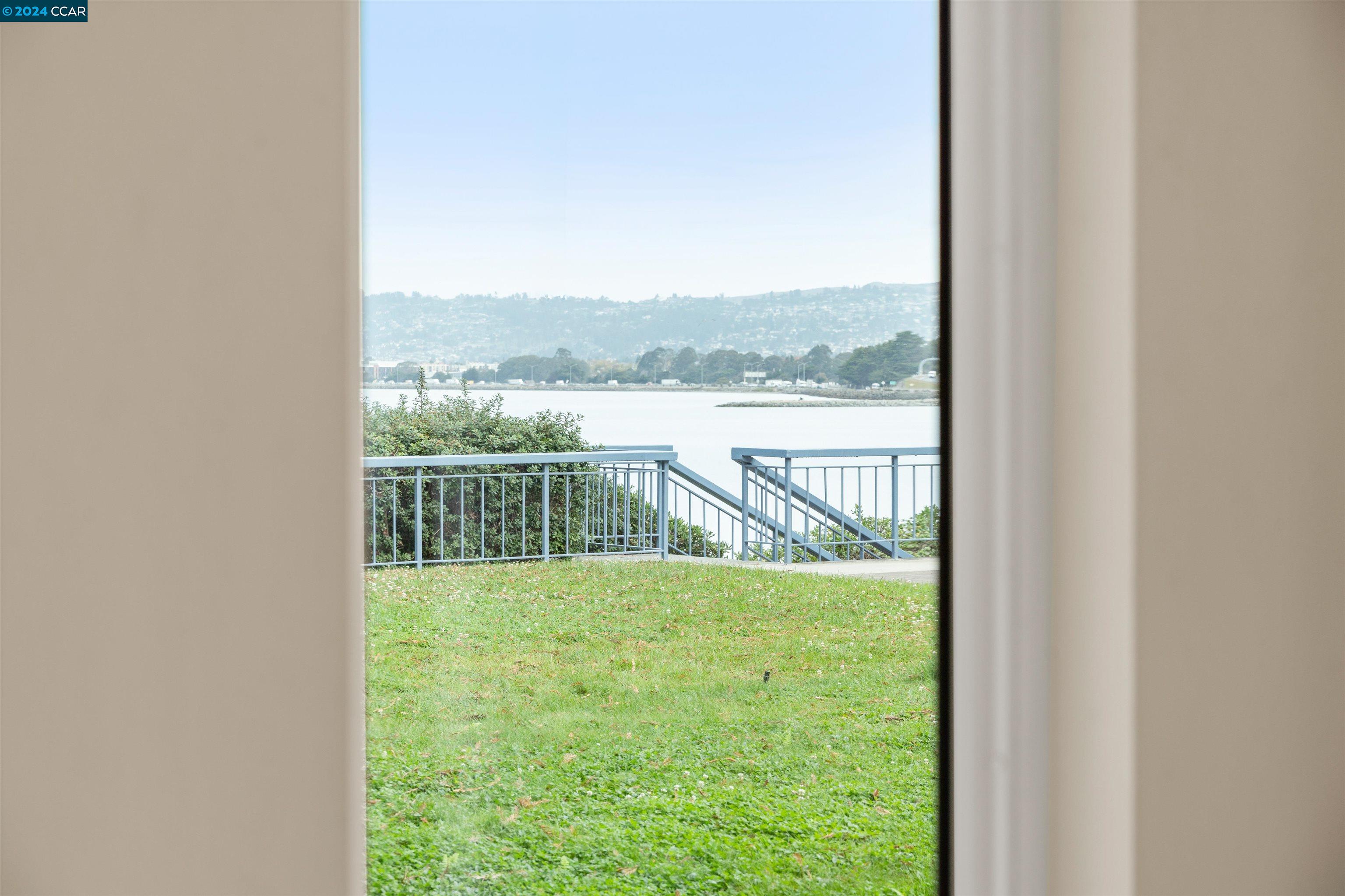 6 Commodore Dr # C236