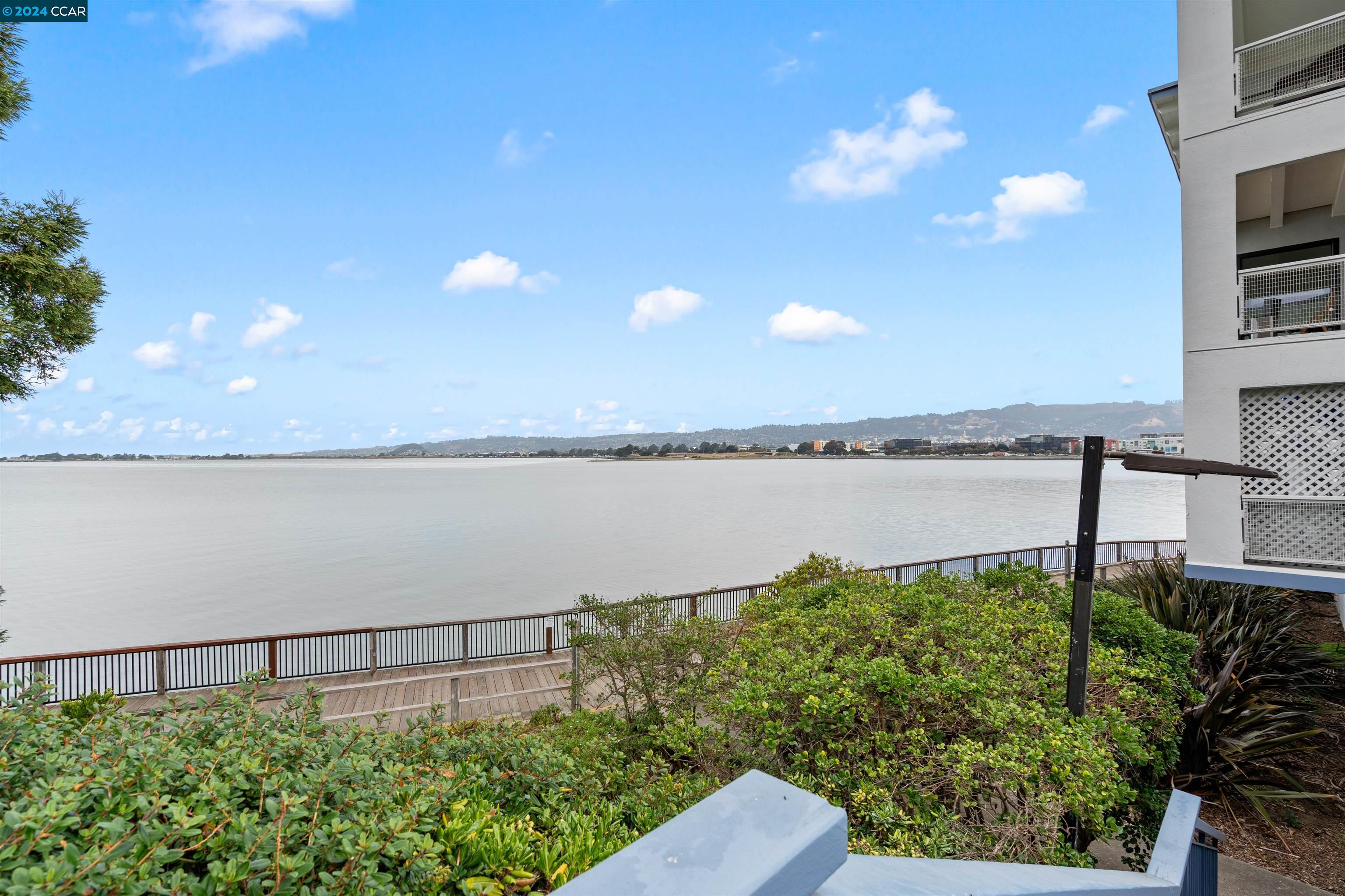 6 Commodore Dr # C236